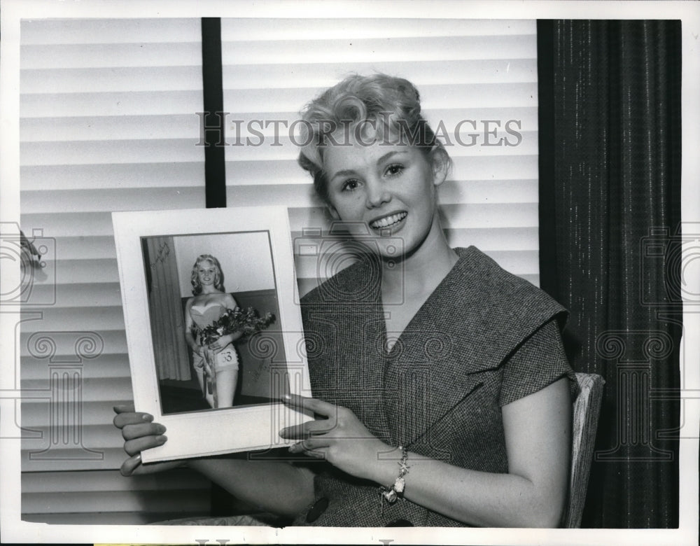 1959 Media Photo Chicago Joyce Peterson Army-Navy Game Soon To Be Queen