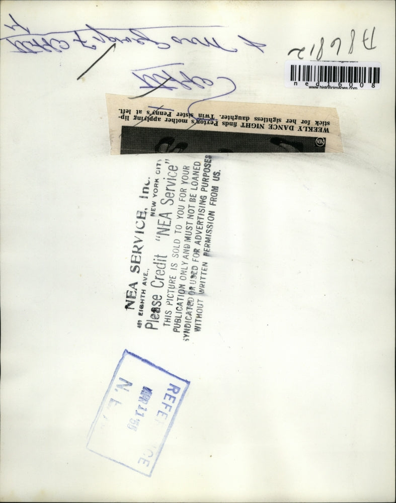 1955 Media Photo Weekly Dance Night Peyton's Mother Applying Lipstick For Her