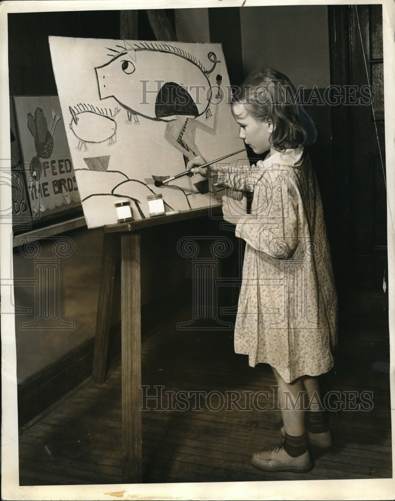 1940 Media Photo Barbara Amberg Paints In The Fifth Annual Art Exhibition