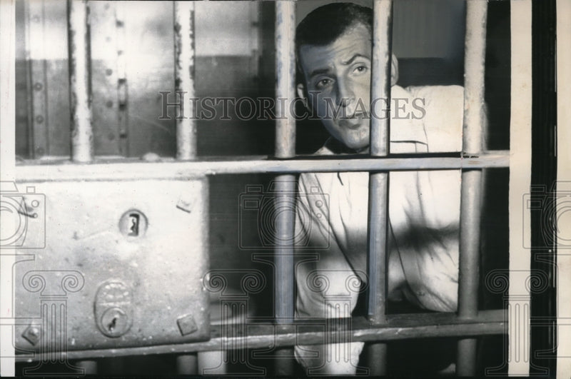 Load image into Gallery viewer, 1957 Media Photo NYC Ed J Polakowski in jail for murder of James Malloy
