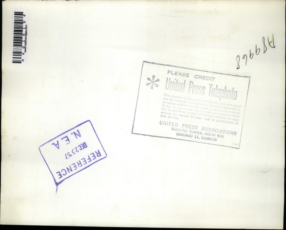 1958 Media Photo Logansport Ind Mrs Max Crew & 8 children after home burned