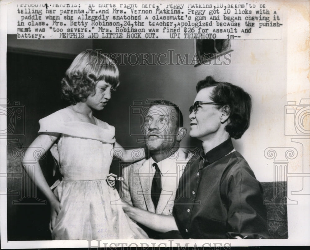 1960 Press Photo Memphis Peggy Matkins,10 & Mr & Mrs Vernon Matkins she was span