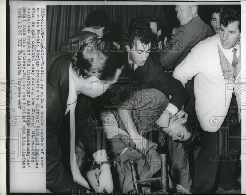 Load image into Gallery viewer, 1960 Media Photo Toronto Herkie Styles clobbering Richard Fahrian
