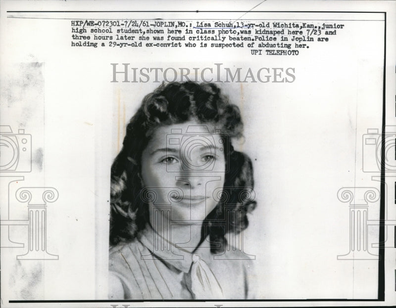 Load image into Gallery viewer, 1961 Press Photo Joplin, MO Lisa Schuh kidnapped
