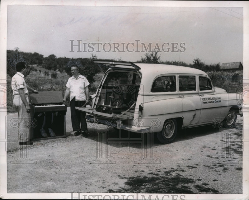 Load image into Gallery viewer, 1954 Media Photo Adams County, PA Donald Schlicker and Joseph Lopez display
