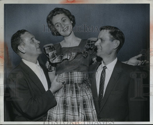 1962 Media Photo Charles Travis, Mary Lou Hayes, and Bob Wolf