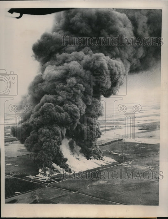 1948 Press Photo Edmonton Alberta Canada fire at wild atlantic