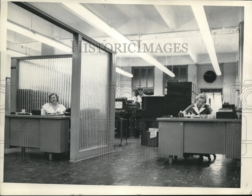 1955 Press Photo Pat Schakel, Lorraine B Perry, J Redmond librarians