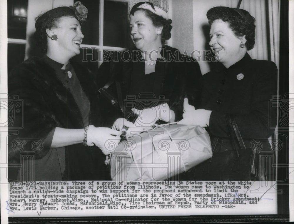 1954 Press Photo Women Bring Petitions In Favor For New Amendment
