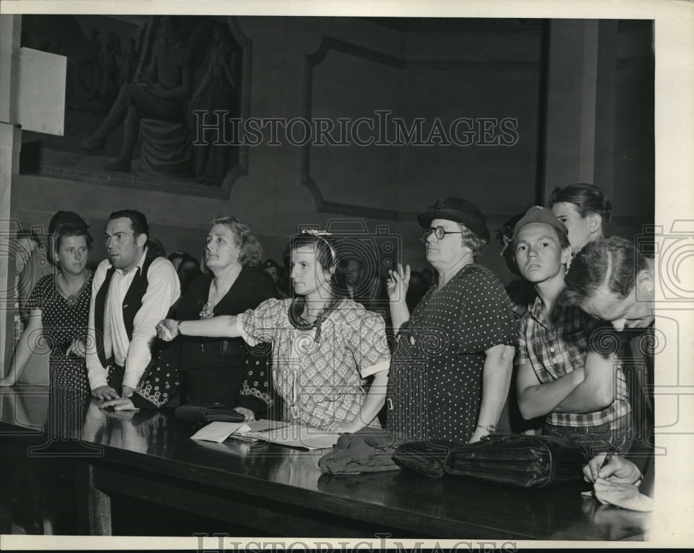 1938 Press Photo Workers Alliance Members' C. Jacobson, M. McGregor & M. Busby