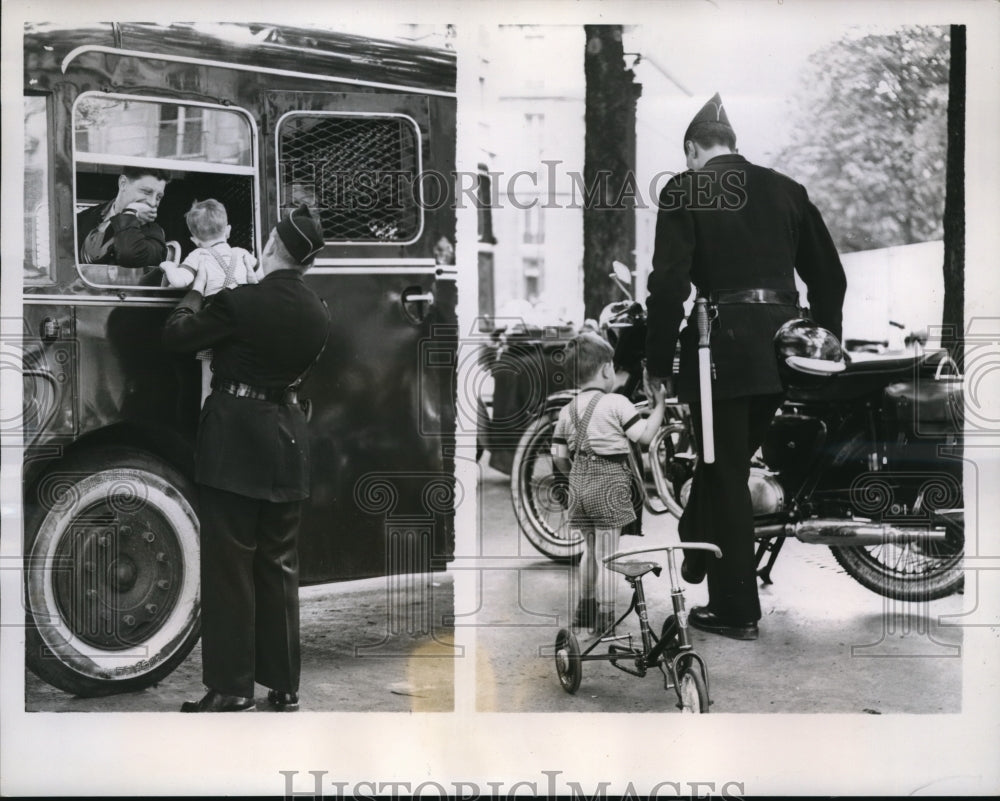 1958 Press Photo Paris this yongsters frist contact with police came at early