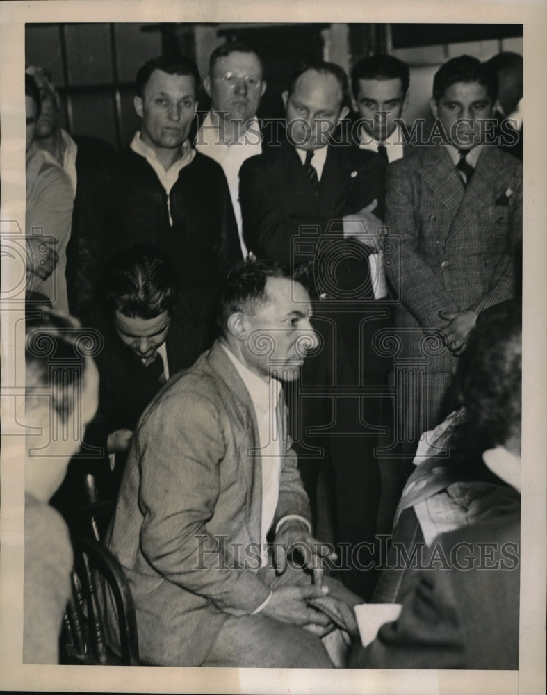 Load image into Gallery viewer, 1939 Press Photo Amelio Marco Tarquino Confesses To Killing His Housekeeper
