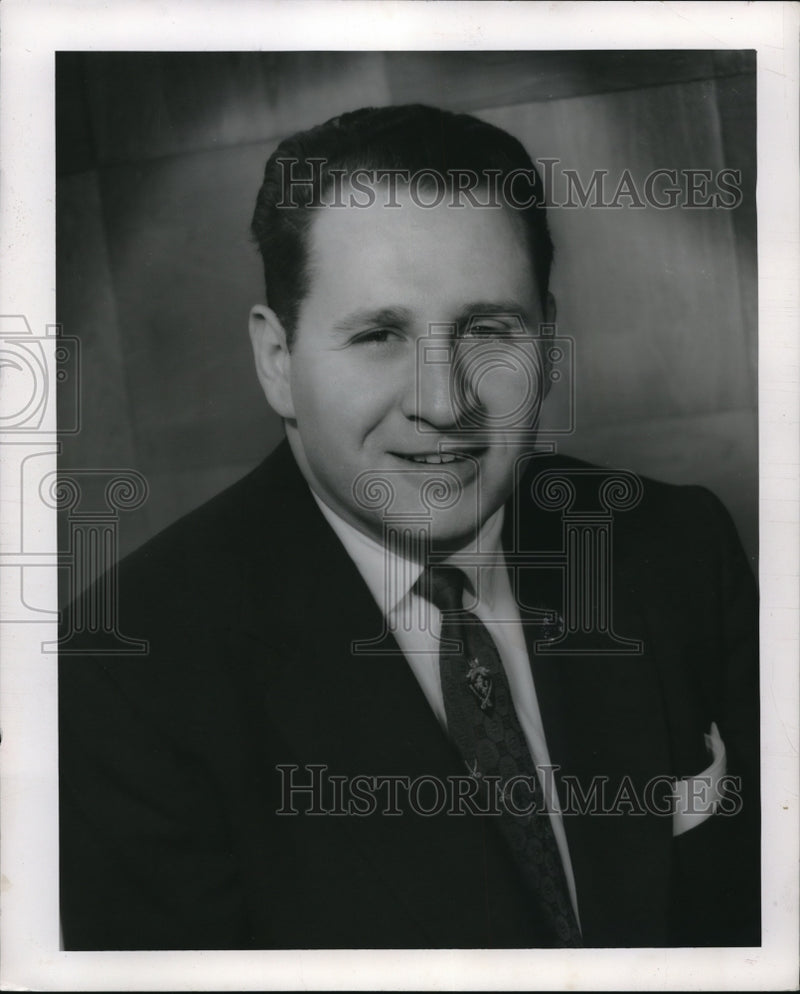 Load image into Gallery viewer, 1954 Press Photo Buddy Simon B. W. Blaushild Motors - ned17310
