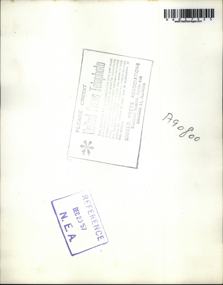 1957 Press Photo Hugo Ahlers Gets Treatment For Head Injury