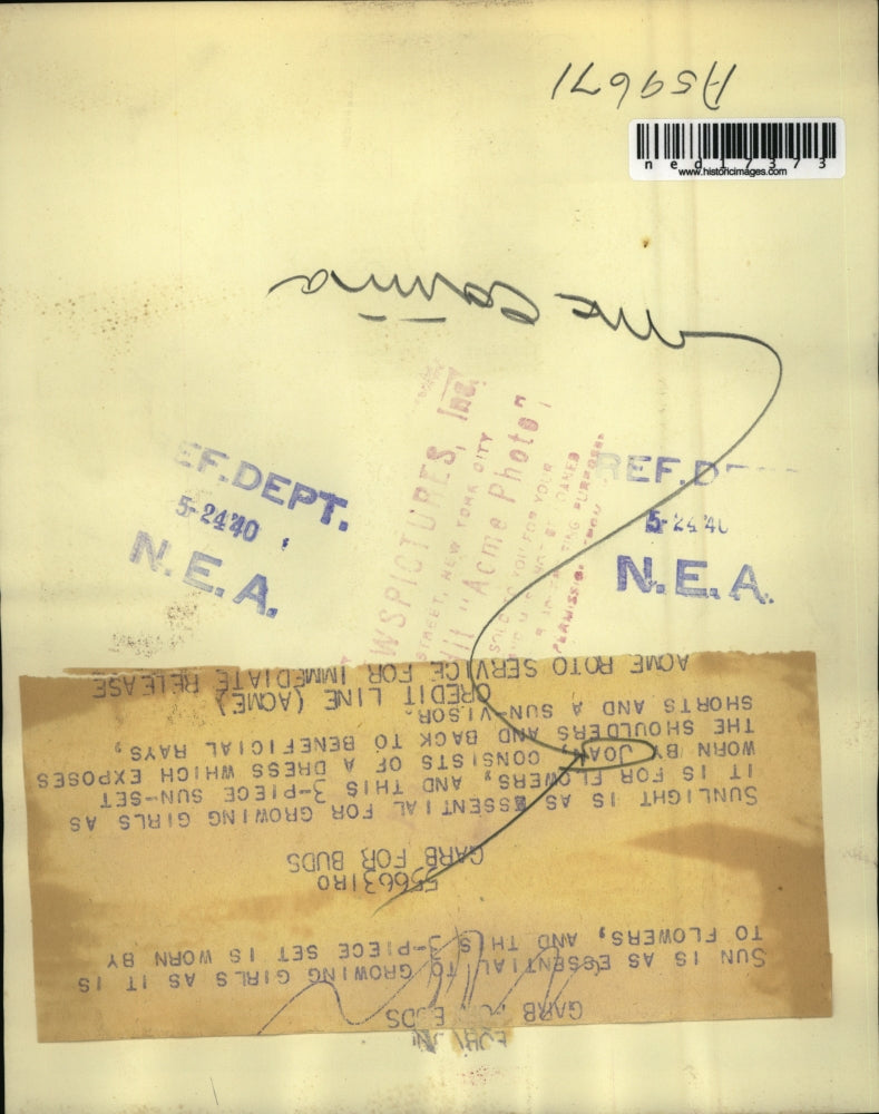 1940 Press Photo 3 Piece Sun Set Allows Joan McCanna Catch All The Rays