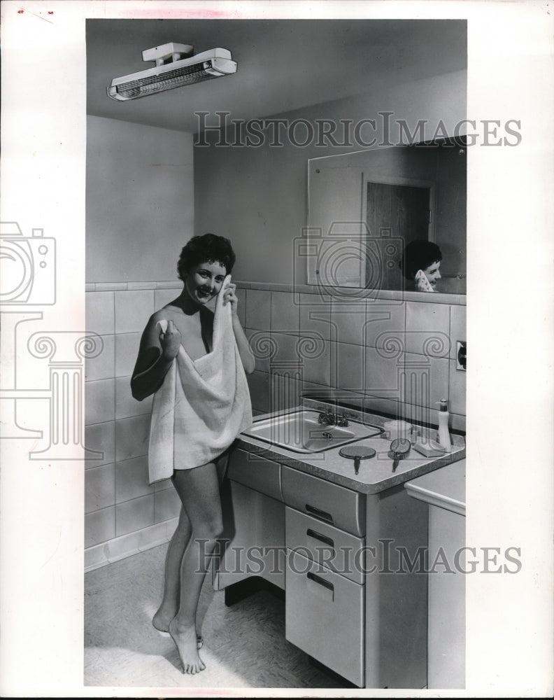 1961 Press Photo Electric Heater developed by Electromode Corp.