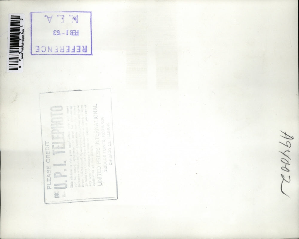 1963 Press Photo The Daniel Gelfor Family Was Selected As Donor For Care Package