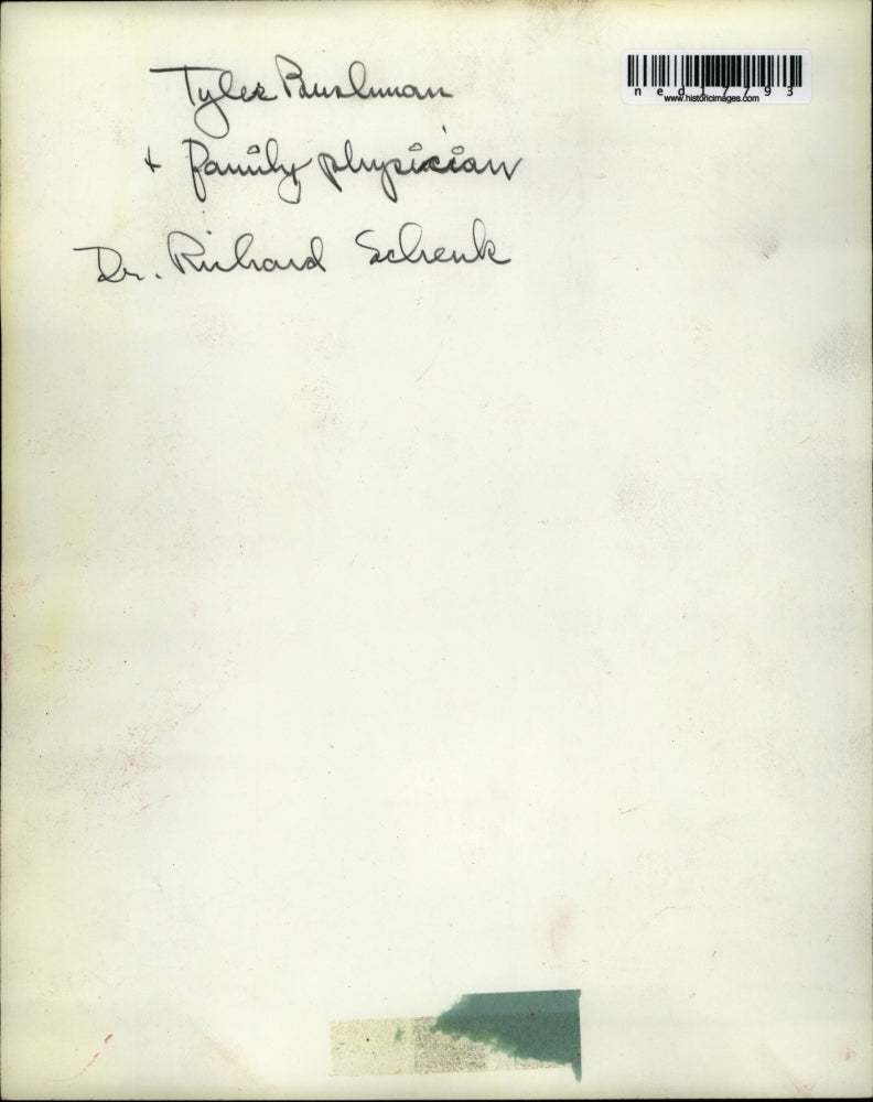 Press Photo Tyler Pauslman & Dr Richard Schrenk