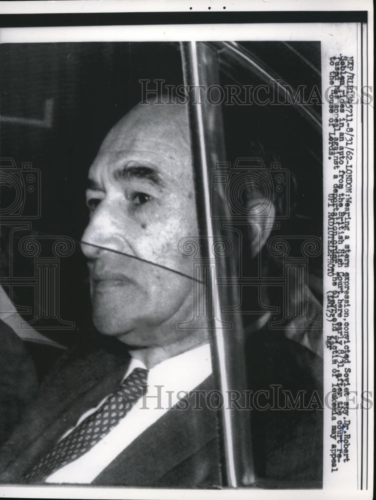 1962 Press Photo London Convicted Soviet spy Robert Soben in custody