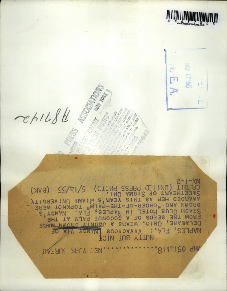 1955 Press Photo Naples, Fla Nancy Via of Ohio at Beach Club hotel