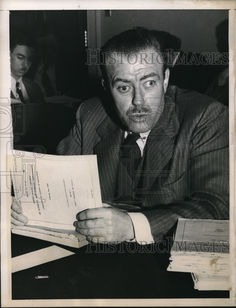 Load image into Gallery viewer, 1948 Press Photo Wash DC Edward Ely chief of Commerce Dept Foreign Service

