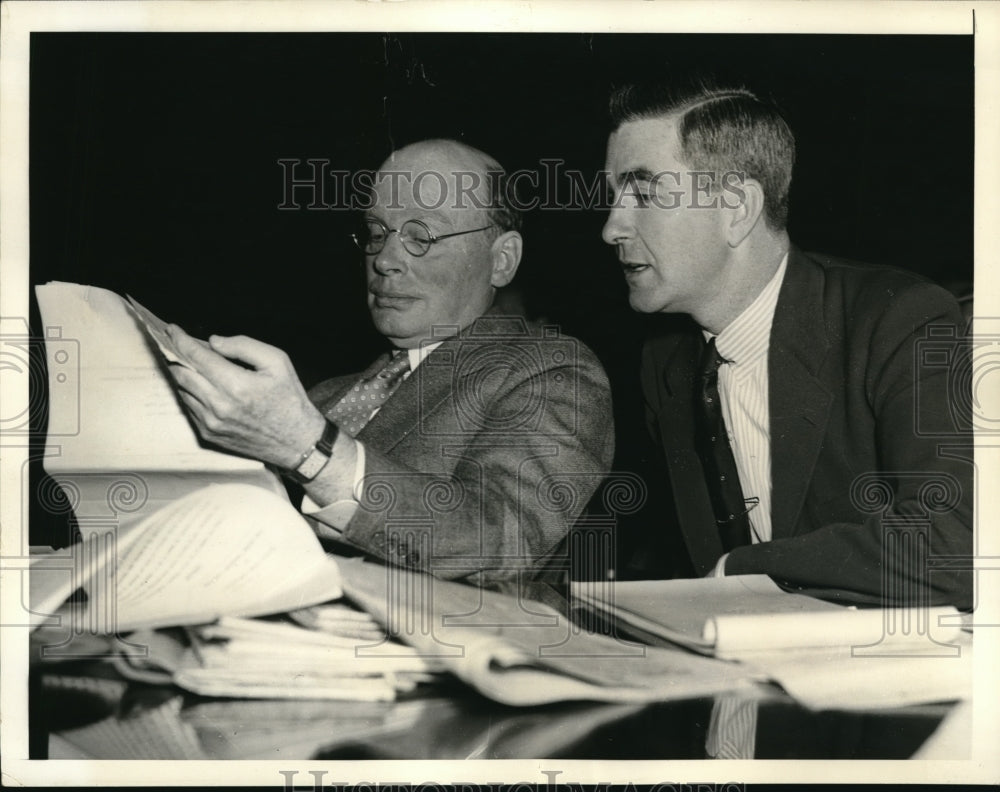1937 Press Photo Luther Day And T. F. Patton Represent Republic Steel Corp.