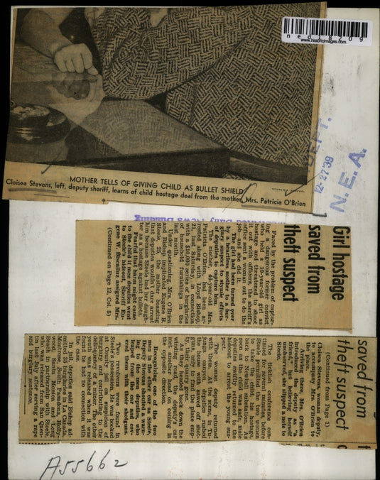 1939 Press Photo Cloisea Stevens, deputy sheriff, learns of child hostage deal
