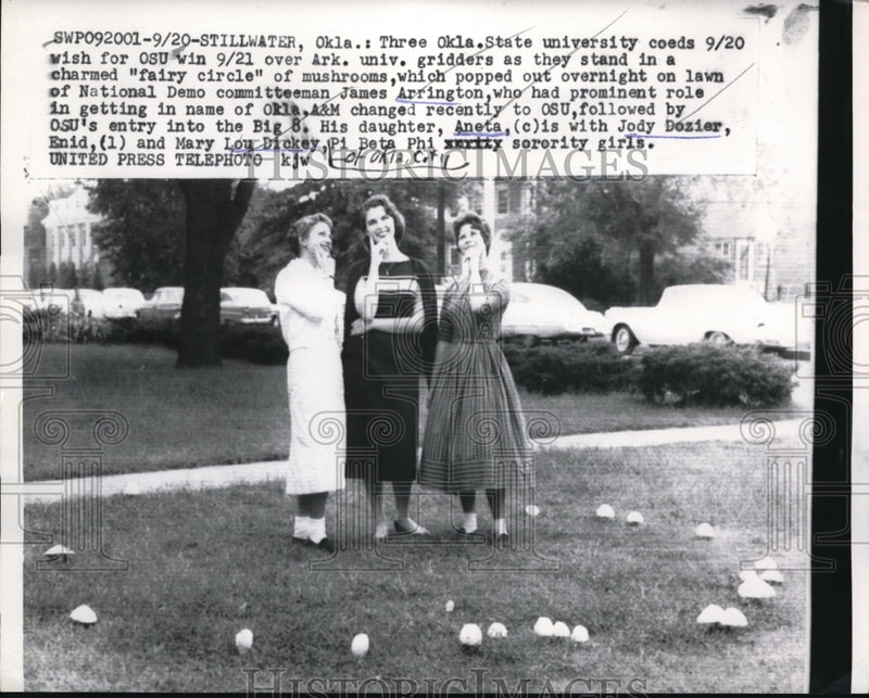 Load image into Gallery viewer, 1957 Press Photo (L to R )Jody Dozier, Aneta Arrington, and Mary Lou Dickey
