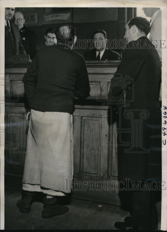 1939 Press Photo Chicago Ill Nick Theophanis an alien and former sheep herder