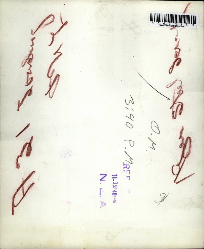 1948 Press Photo Phila Pa Scrap metal from Germany unloaded from ships