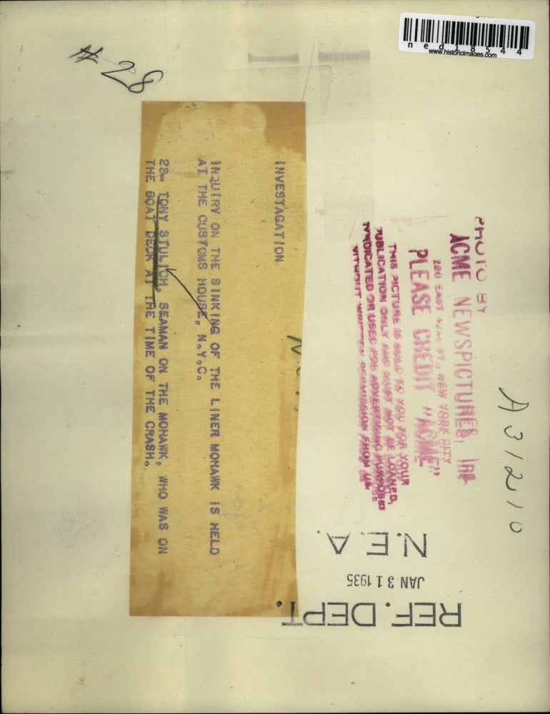 Load image into Gallery viewer, 1935 Press Photo Inquiry on sinking of liner Womack is held at Customs House NYC
