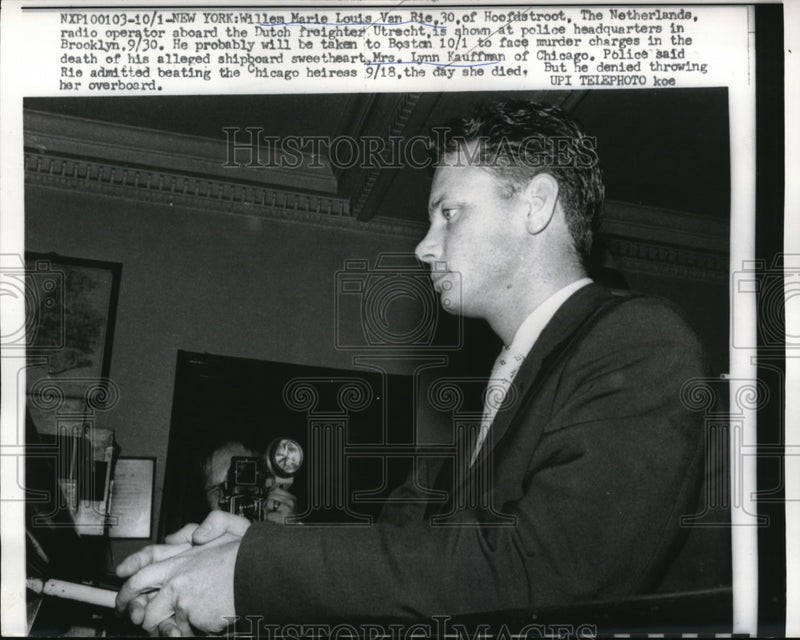 Load image into Gallery viewer, 1959 Press Photo Willem Louis Van Rie Held for Murder of Lynn Kauffman
