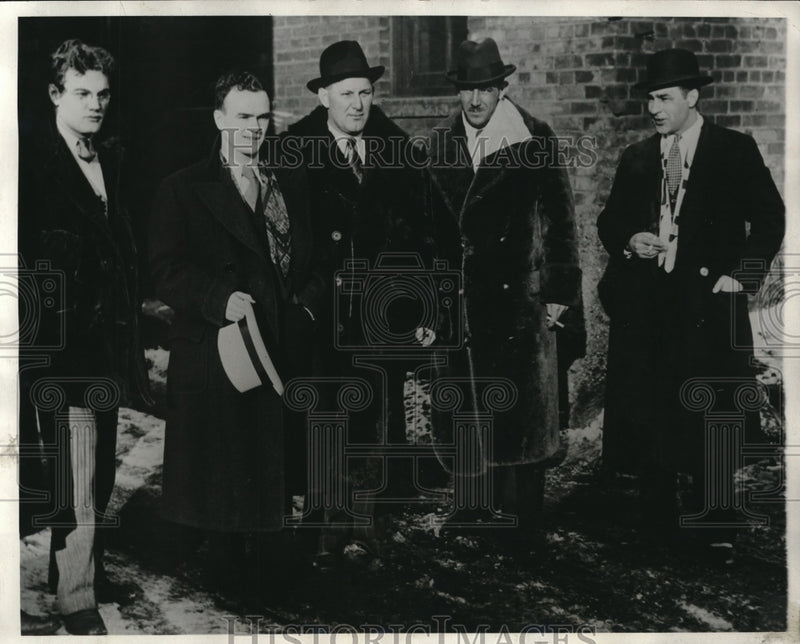 Load image into Gallery viewer, 1931 Press Photo College Students Arrested as Rum Peddlers

