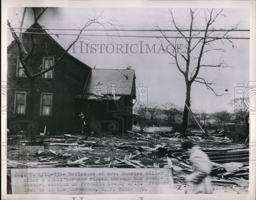 Press Photo Residence of Mrs Charles Hill after small tornado ripped
