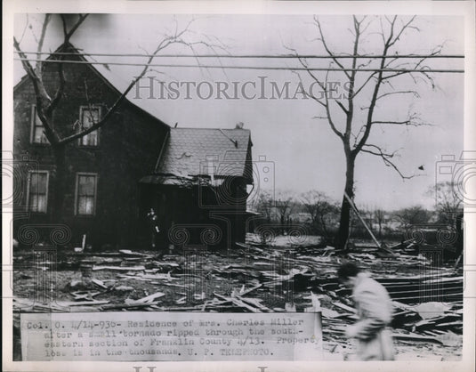 Press Photo Residence of Mrs Charles Hill after small tornado ripped