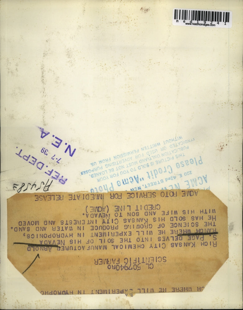 1939 Press Photo Kansas City mfg Arnold S Page at his Nevada ranch