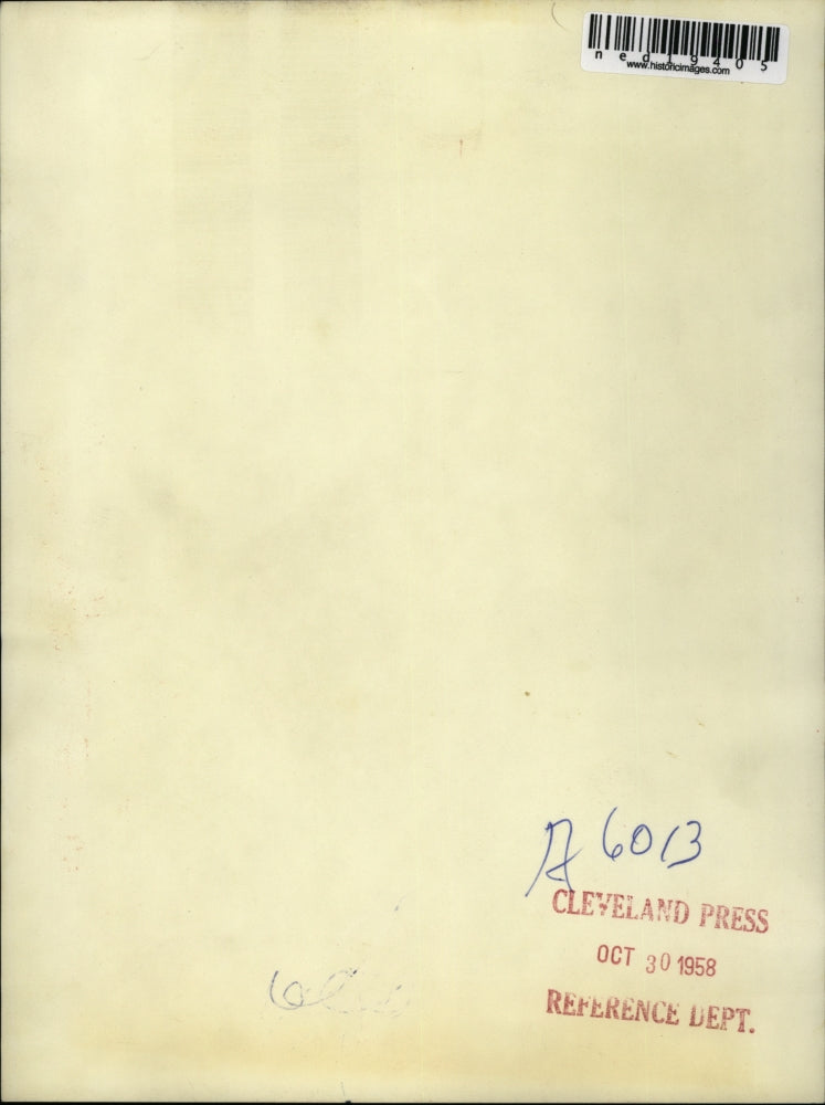 1958 Press Photo Memphis Dianne Crow Nancy Duane Keeping Cricket On Dress