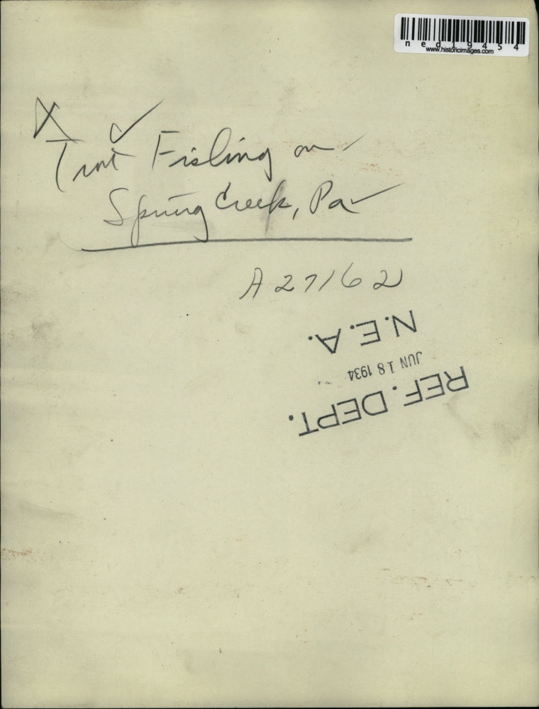 1934 Press Photo Trout Fishing in Spring Creek, Pennsylvania