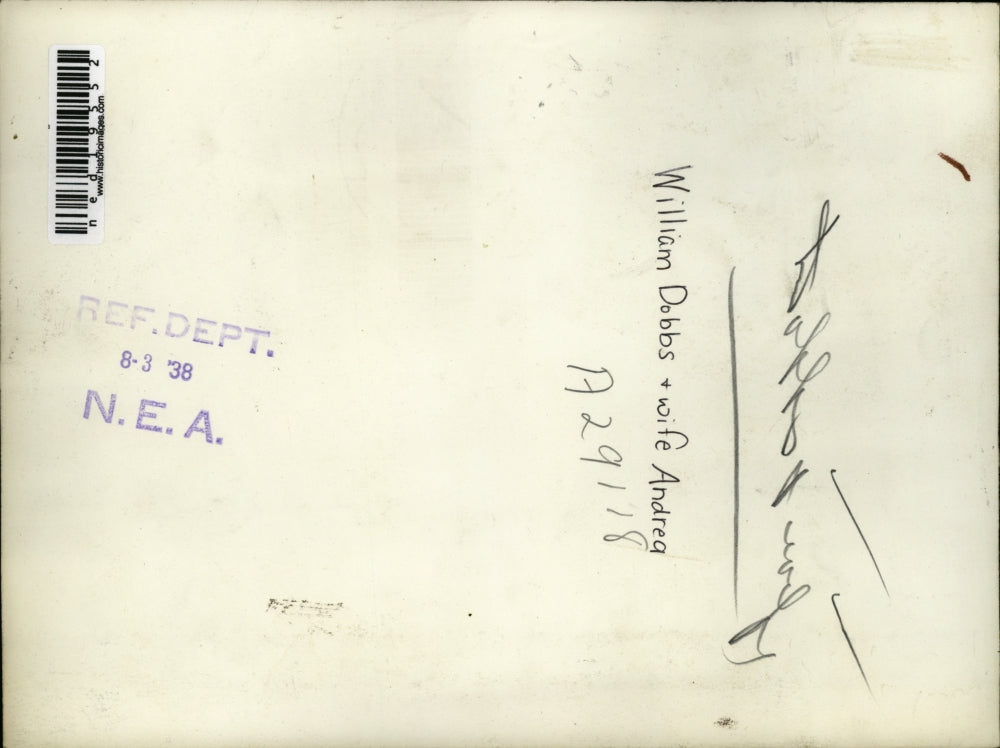 1938 Press Photo William Dobbs and his wife Andrea