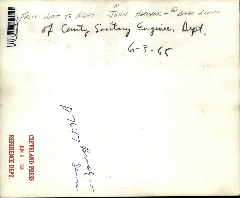 1966 Press Photo John Hornyak and Blabo Lupica County Sanitary Engineer Dept