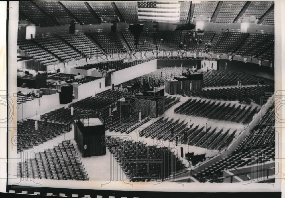 1960 Press Photo Workers Finish Arena For 1960 National Democratic Convention