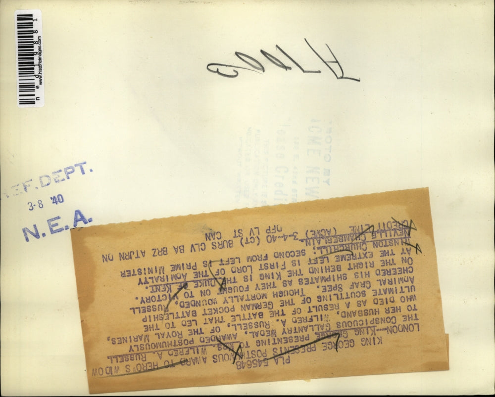 1940 Press Photo King George presents posthumous award to hero's widow