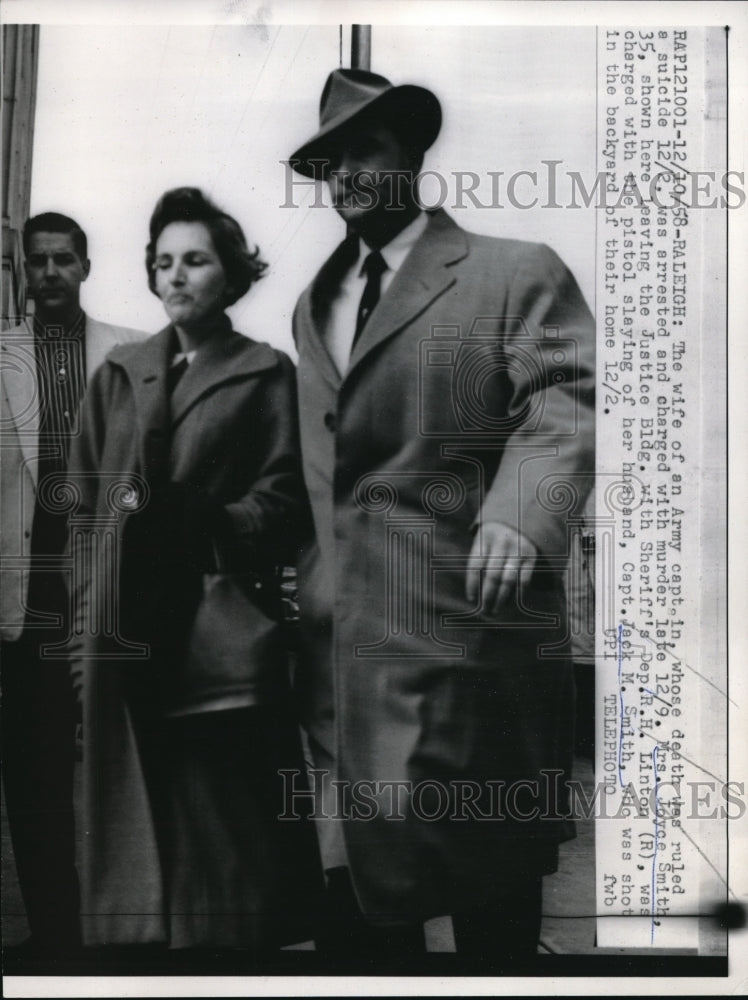 1958 Press Photo Mrs. Joyce Smith was charged with murdering her husband.