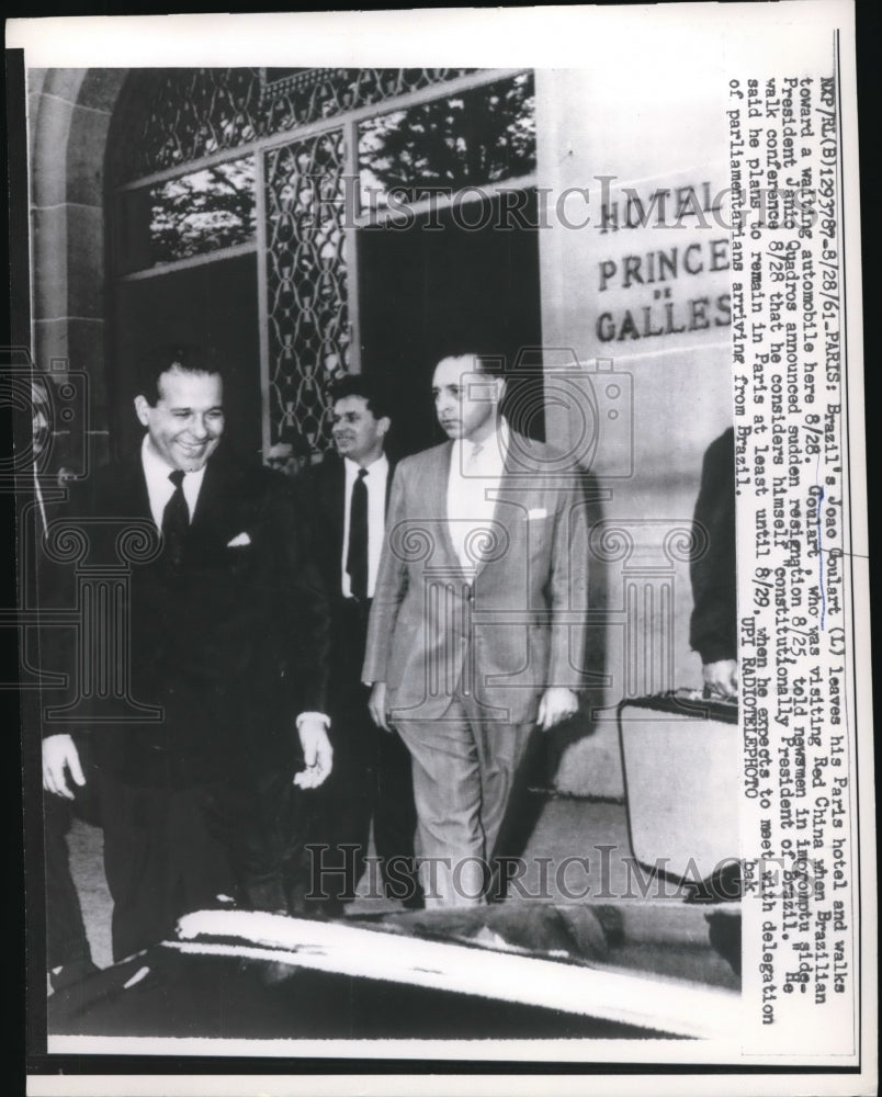 1961 Press Photo Paris Brazil's Joao Goulart Announced Resignation Red China