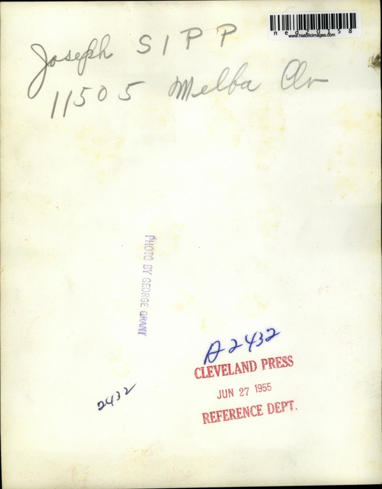 1955 Press Photo Joseph Sipp