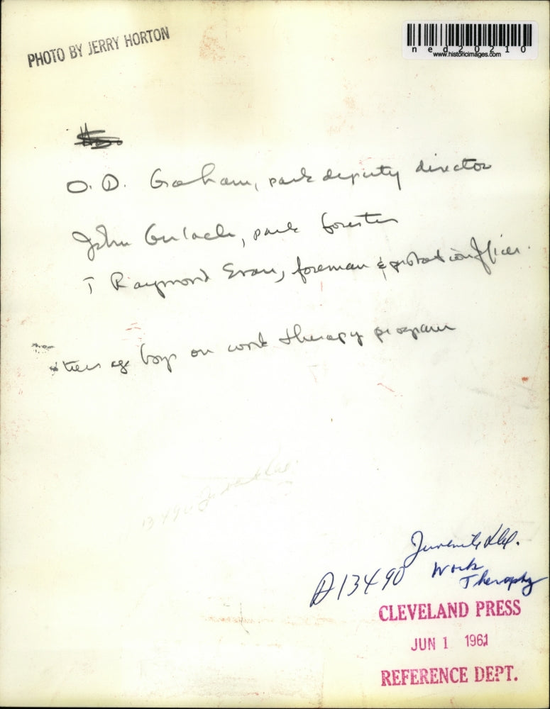 1961 Press Photo Work Therapy Program