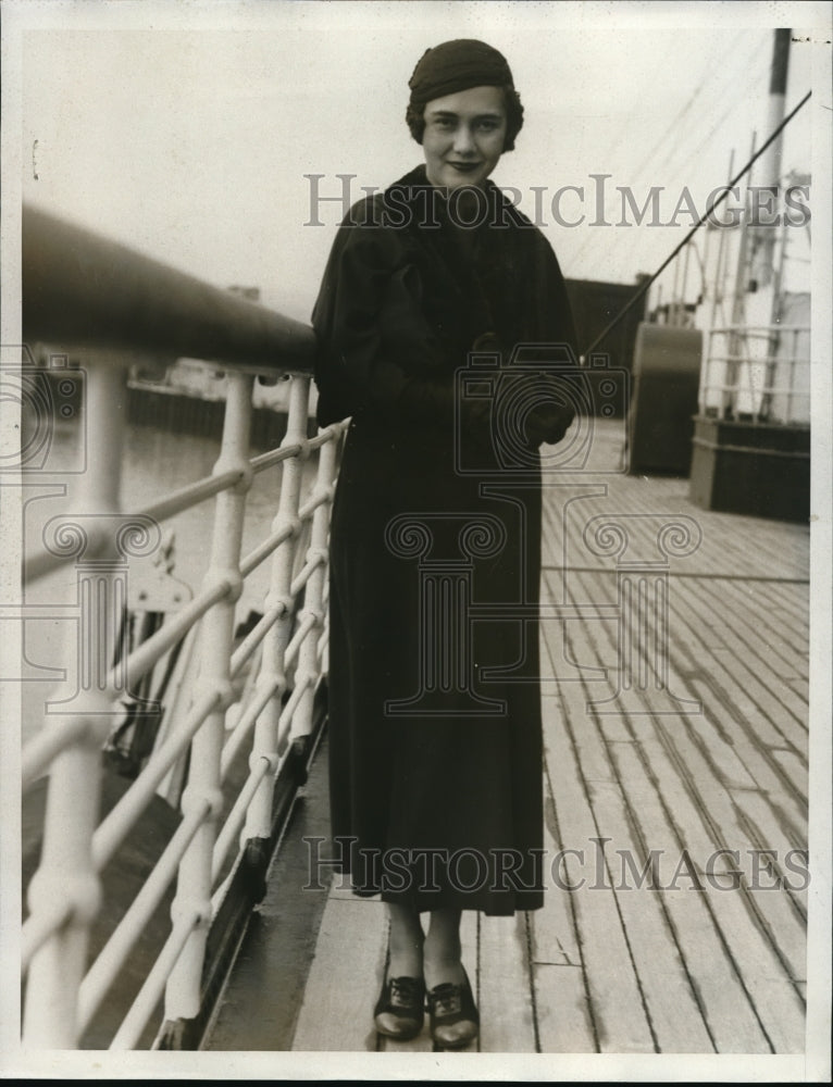 1933 Press Photo Eva King Arriving At Los Angeles On Liner Malolo