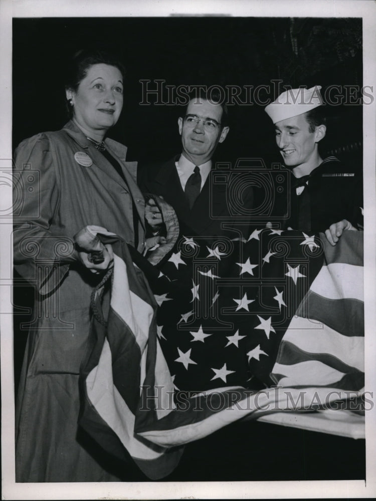 1945 Press Photo Chicago Edward J. Kelly Mayor Randall Cooper Edwin L. Kolb