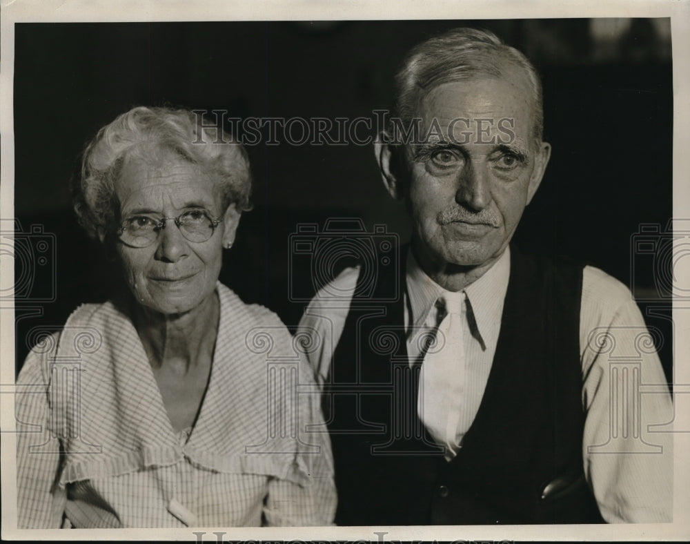 1934 Press Photo Mr. and Mrs. Patrick Burns - ned20350