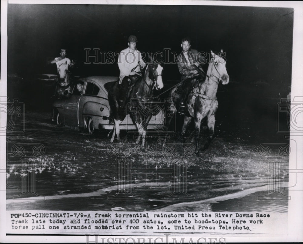 1955 Press Photo Rainsorm hit the River Downs Race Track flooded over 400 autos